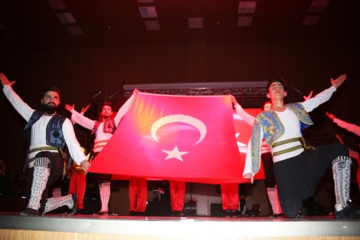 SON SİPER ÇANAKKALE İZLEYENLERİ BÜYÜLEDİ