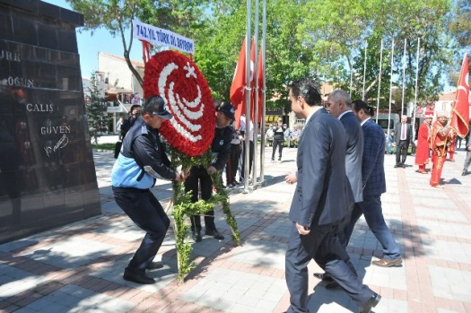 TÜRK DİL BAYRAMI VE YUNUS EMRE’Yİ ANMA ETKİNLİKLERİ COŞKUYLA KUTLANDI