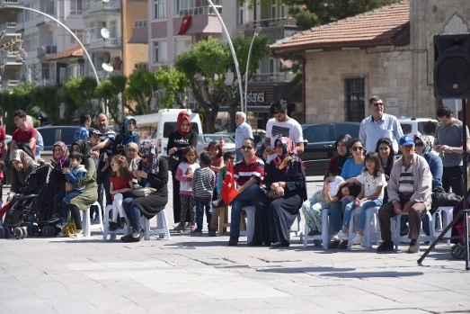 KARAMAN'DA 19 MAYIS COŞKUSU