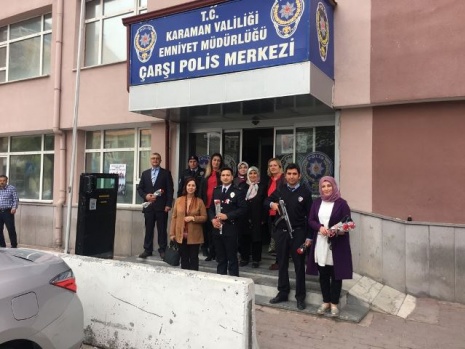 Ak Parti Kadın Kollarından Polis Ziyareti