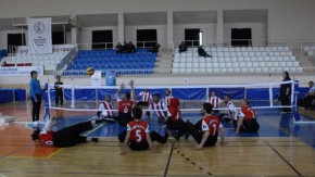 OTURARAK VOLEYBOL