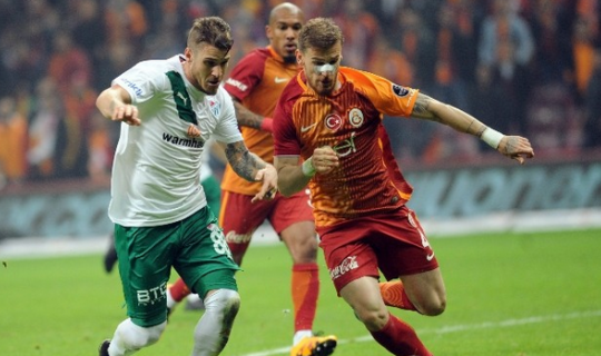 Bursaspor Galatasaray maçı başlıyor