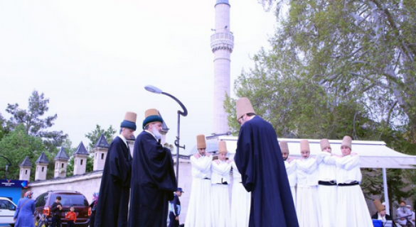 Hz. Mevlana temsili olarak Karamandan Uğurlandı