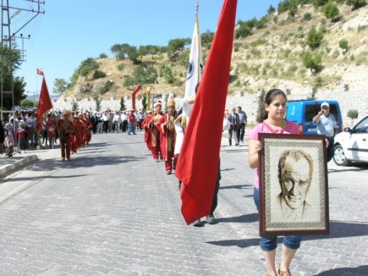 "Nerede O Eski Festivaller Dediğiniz Festival...."