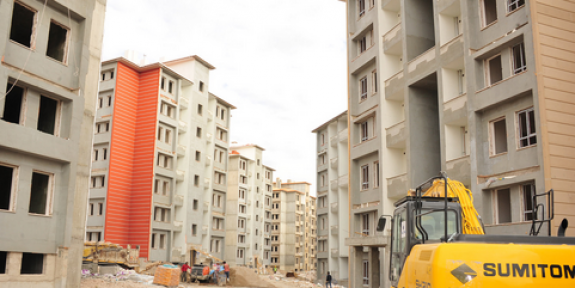 Karaman'da işçi ve emekli konutları 2017 de teslim edilecek